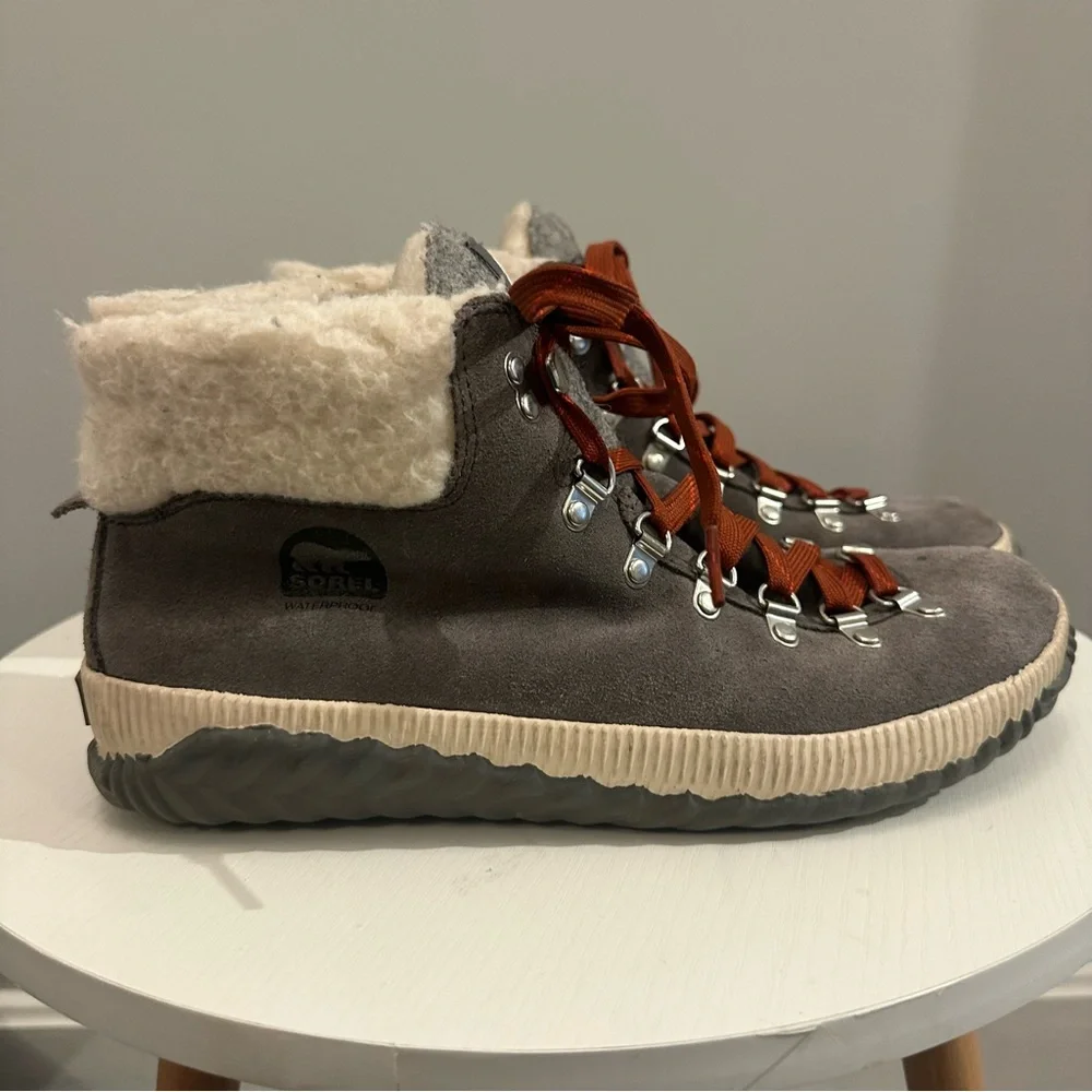 SOREL Women's Out ‘N About Plus Conquest Waterproof Suede Boot. Women’s 11. - Picture 5 of 11